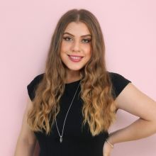 Britta - Medium & Channeling - Astrologie & Horoskope - Liebe & Partnerschaft - Lenormandkarten - Hellsehen ohne Hilfsmittel