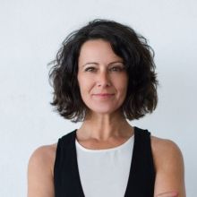 Sabine W. - Medium & Channeling - Liebe & Partnerschaft - Hellsehen mit Hilfsmittel - Hellsehen & Wahrsagen - Beruf & Karriere